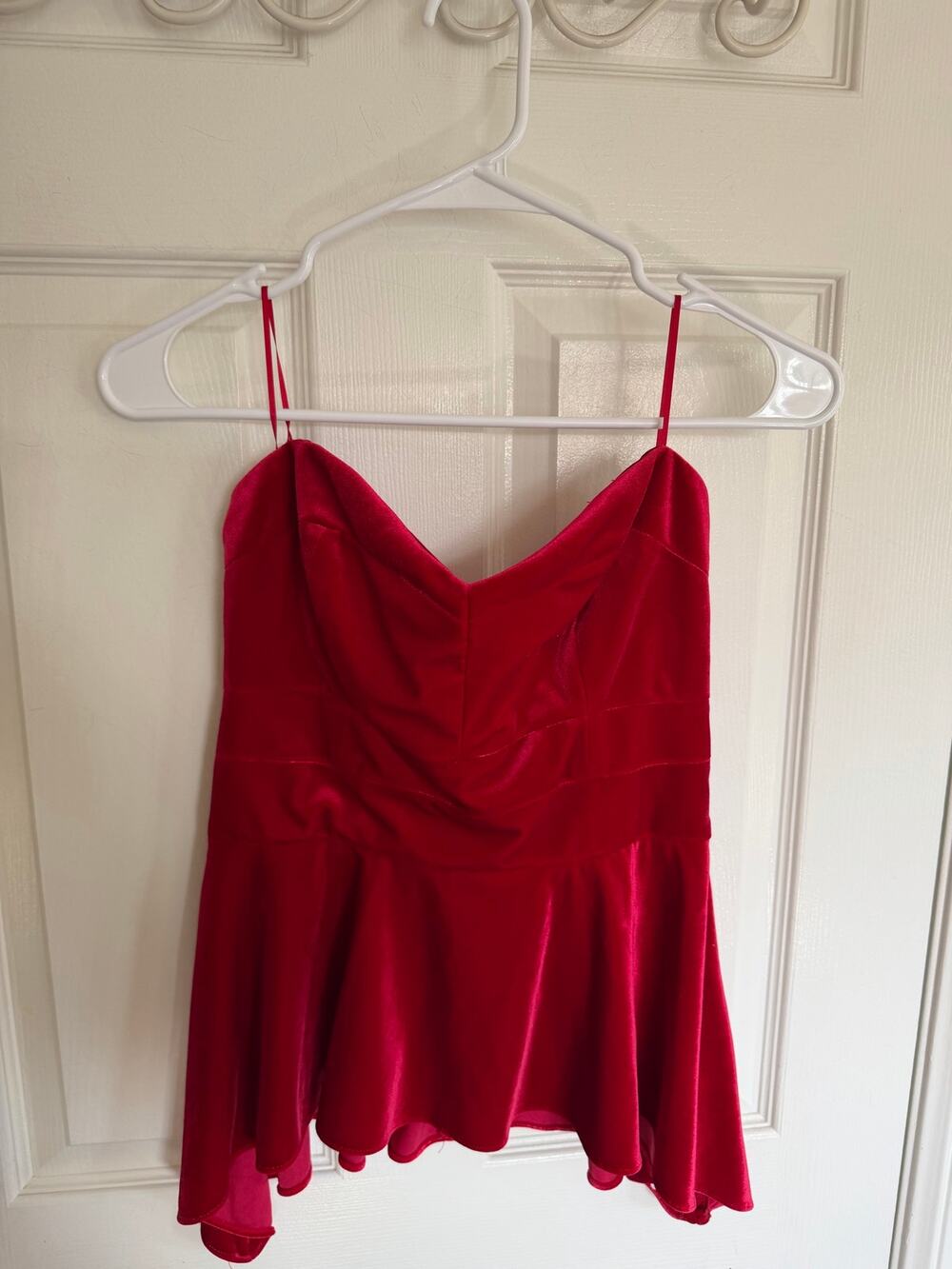 GUESS Los Angeles Velvet Strapless Top in Red perfect for Holidays